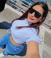 613232055: Chica busca chico en Ibiza