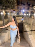 614008316: Chica busca chico en Barcelona