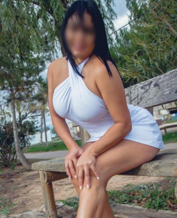 Chica busca chico en Castellón: 