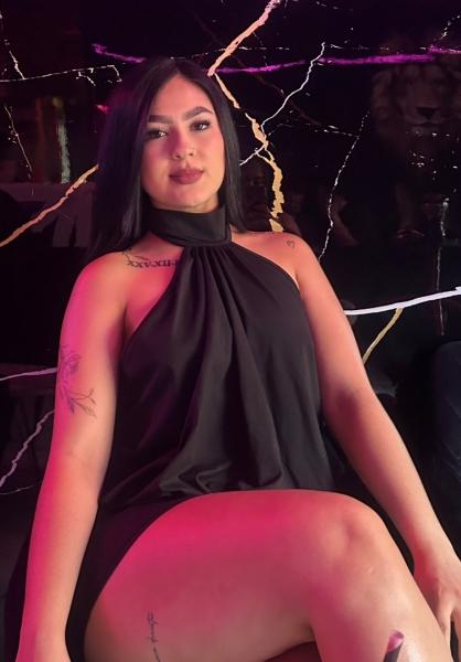 Chica busca chico en Cádiz: 