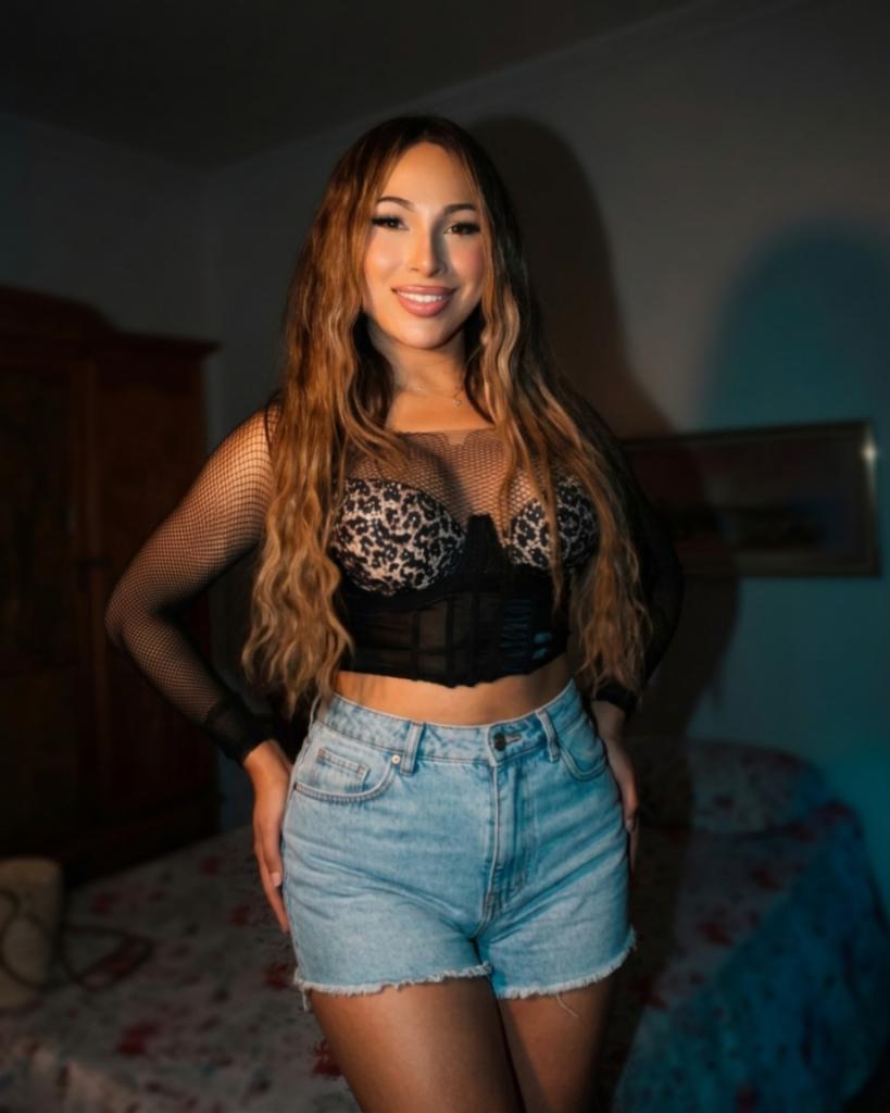 613806488: Transexual en Tenerife