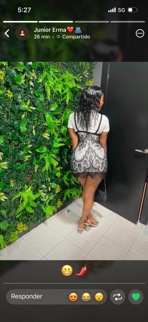 603389621: Chica busca chico en Barcelona