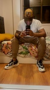 610369778: Chico busca chica en Madrid