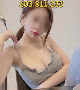 Chica busca chico en Barcelona: 