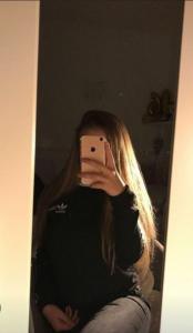 634148840: Chica busca chico en Barcelona