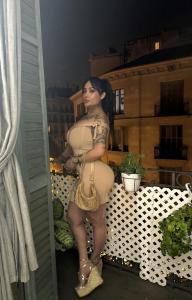 Chica busca chico en Barcelona: 