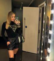 674504749: Chica busca chico en Barcelona