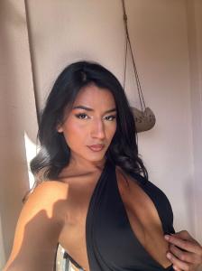 643479436: Transexual en Zaragoza