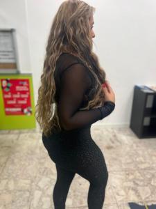 Chica busca chico en Alicante: 