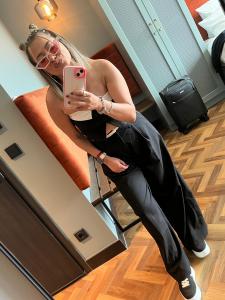 Chica busca chico en Granada: 