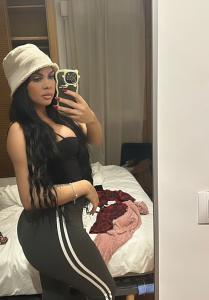 613490620: Transexual en La Coruña