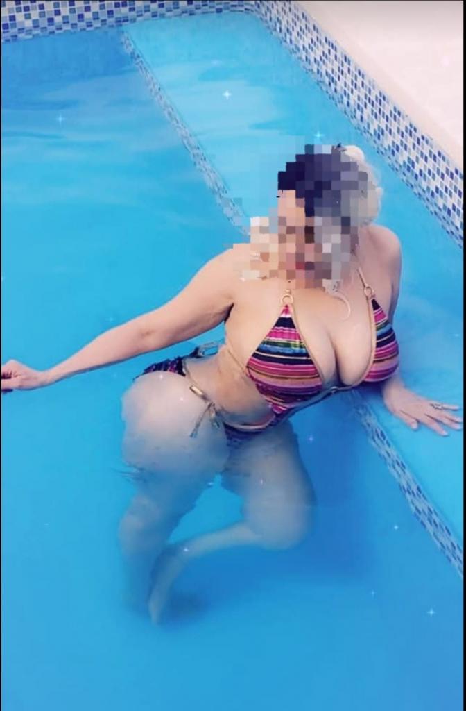 Chica busca chico en La Coruña: 