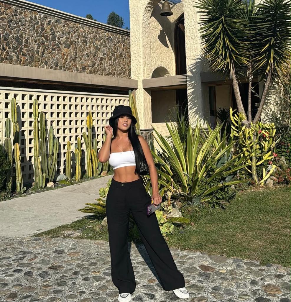 677253372: Chica busca chico en Alicante