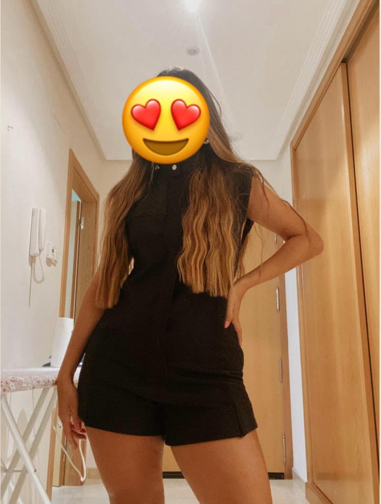 613147399: Chica busca chico en Pontevedra