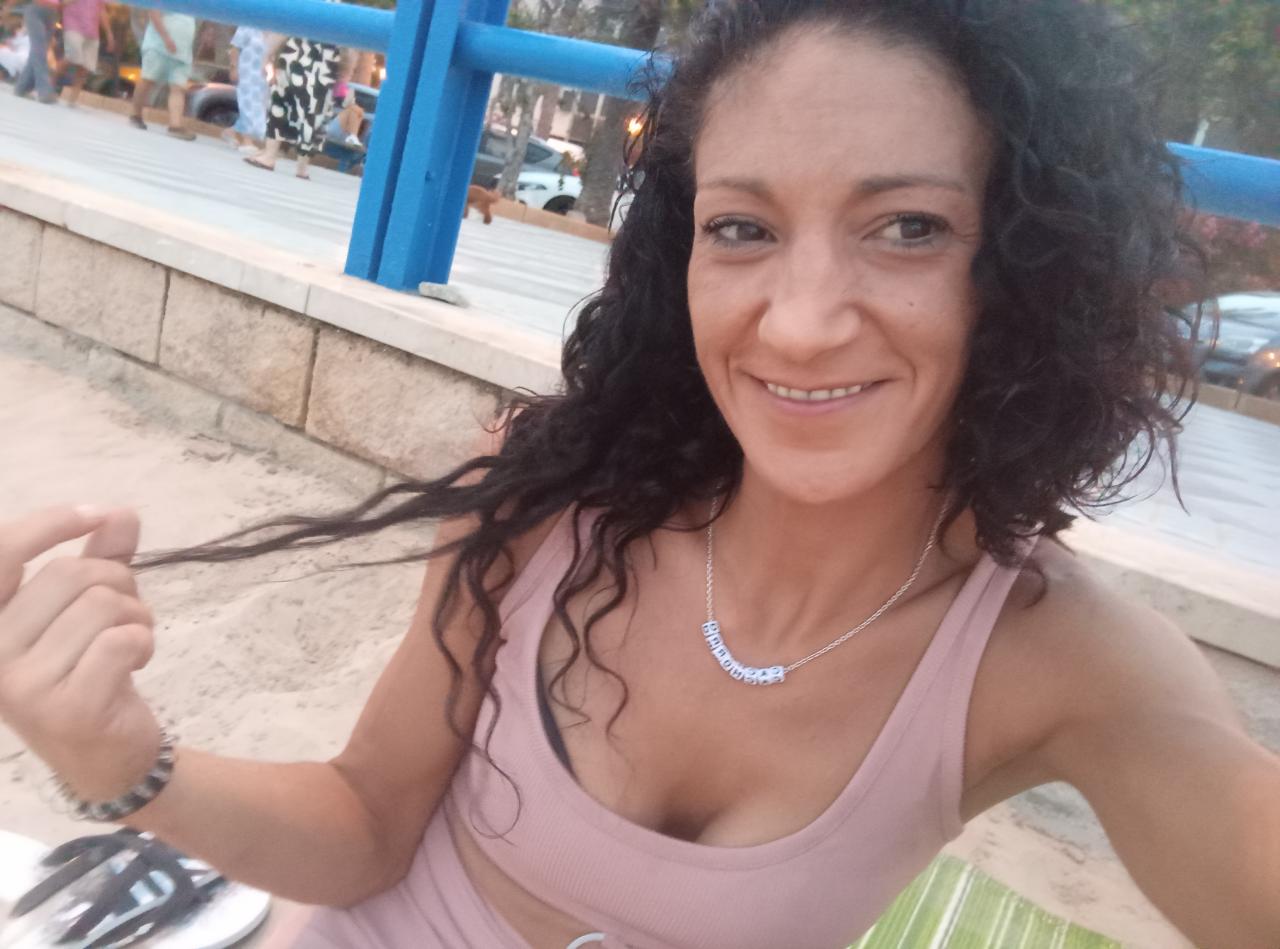 Chica busca chico en Alicante: 