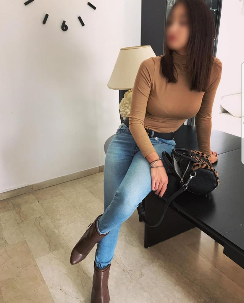 Chica busca chico en Toledo: Chica busca chico