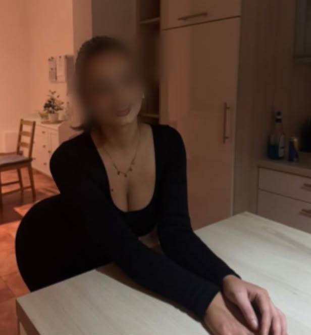 Chica busca chico en Gerona: 