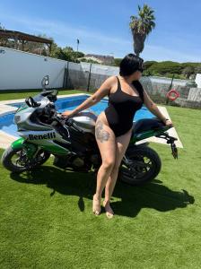 602480374: Chica busca chico en Cádiz