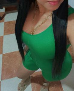 624560846: Chica busca chico en Sevilla