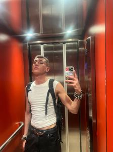 614385606: Chico busca chica en Asturias