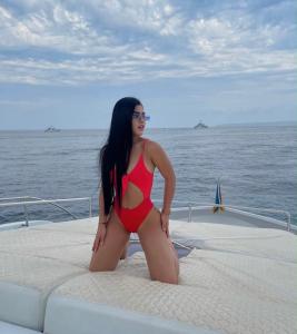 677253372: Chica busca chico en Alicante
