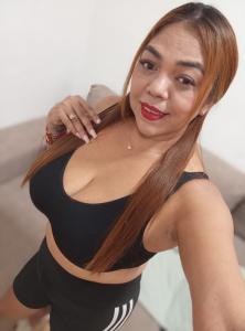 614737942: Chica busca chico en Málaga