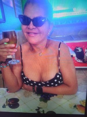 642828568: Chica busca chico en Ibiza