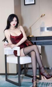 677923311: Chica busca chico en Madrid