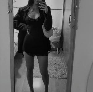 662227076: Chica busca chico en Madrid