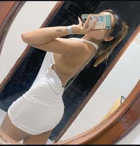 745058977: Chica busca chico en Burgos