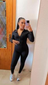 610642485: Chica busca chico en Madrid