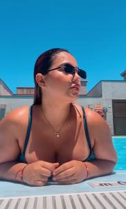 613387960: Chica busca chico en Murcia
