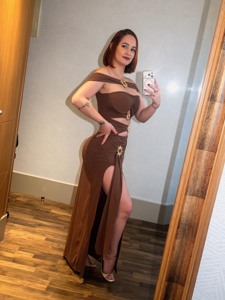 631130327: Chica busca chico en Cantabria