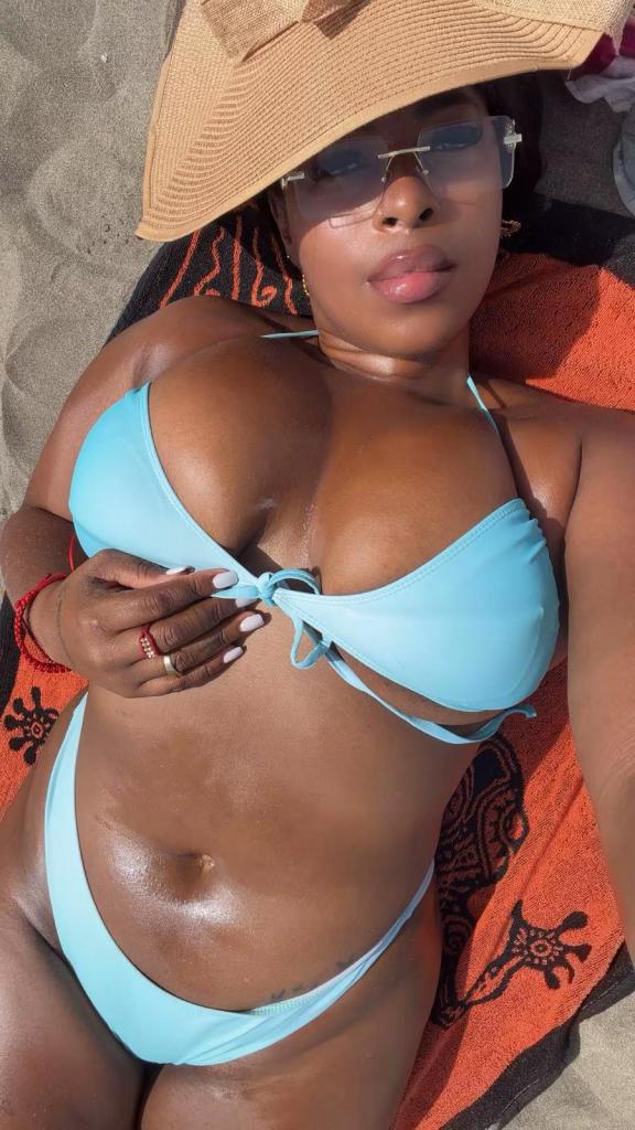 613994970: Chica busca chico en Tenerife