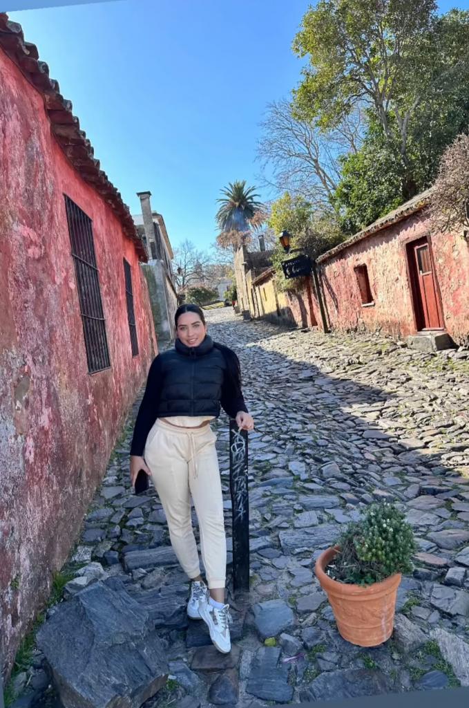 675038122: Chica busca chico en Pontevedra