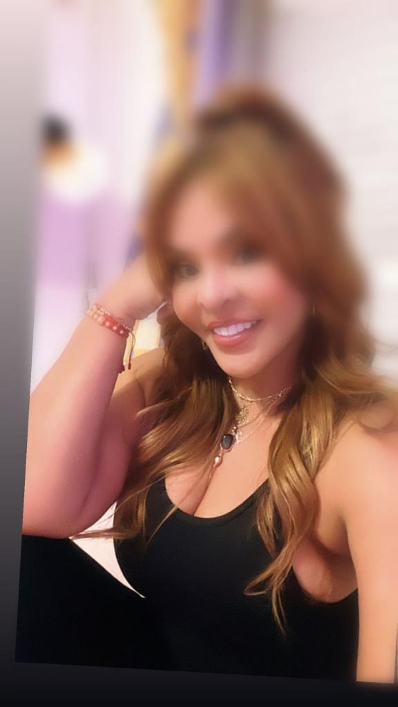 Chica busca chico en Granada: 