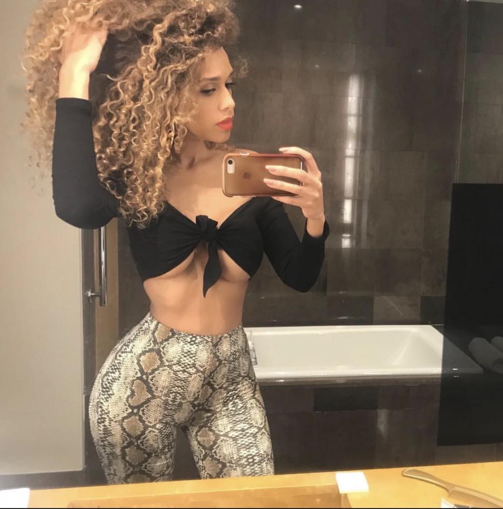 603994232: Chica busca chico en Almería