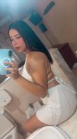 745070432: Chica busca chico en Gerona