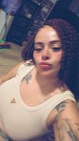 666376395: Chica busca chico en Barcelona