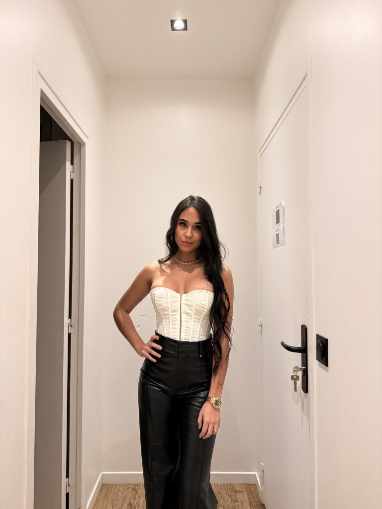 601464797: Chica busca chico en Zaragoza