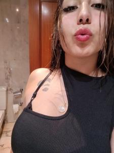 Chica busca chico en Granada: 