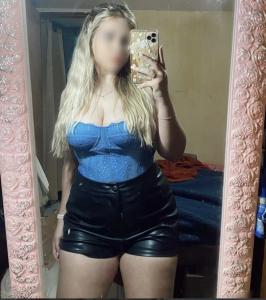 632249665: Chica busca chico en Lérida