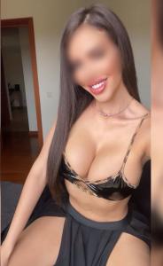 Chica busca chico en Barcelona: 