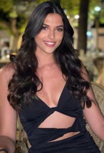 654659343: Chica busca chico en Madrid