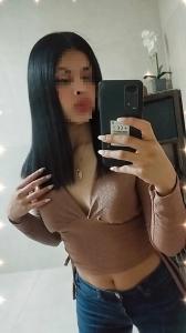 677271895: Chica busca chico en Murcia