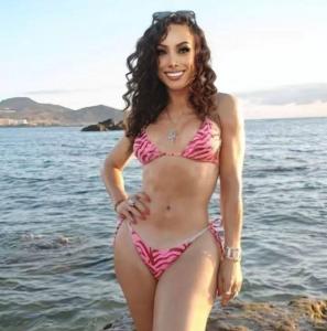 667054614: Transexual en Barcelona