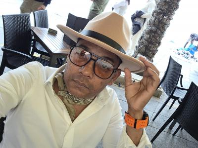 624588659: Chico busca chica en Alicante