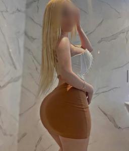 685341061: Chica busca chico en Madrid