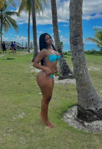 617047614: Chica busca chico en Granada