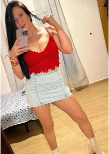 Chica busca chico en Cádiz: 